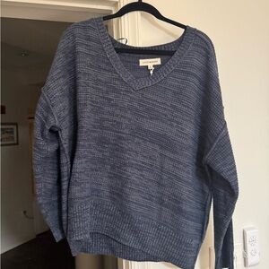 Lucky Brand Women's Heathered Blue V-Neck Sweater